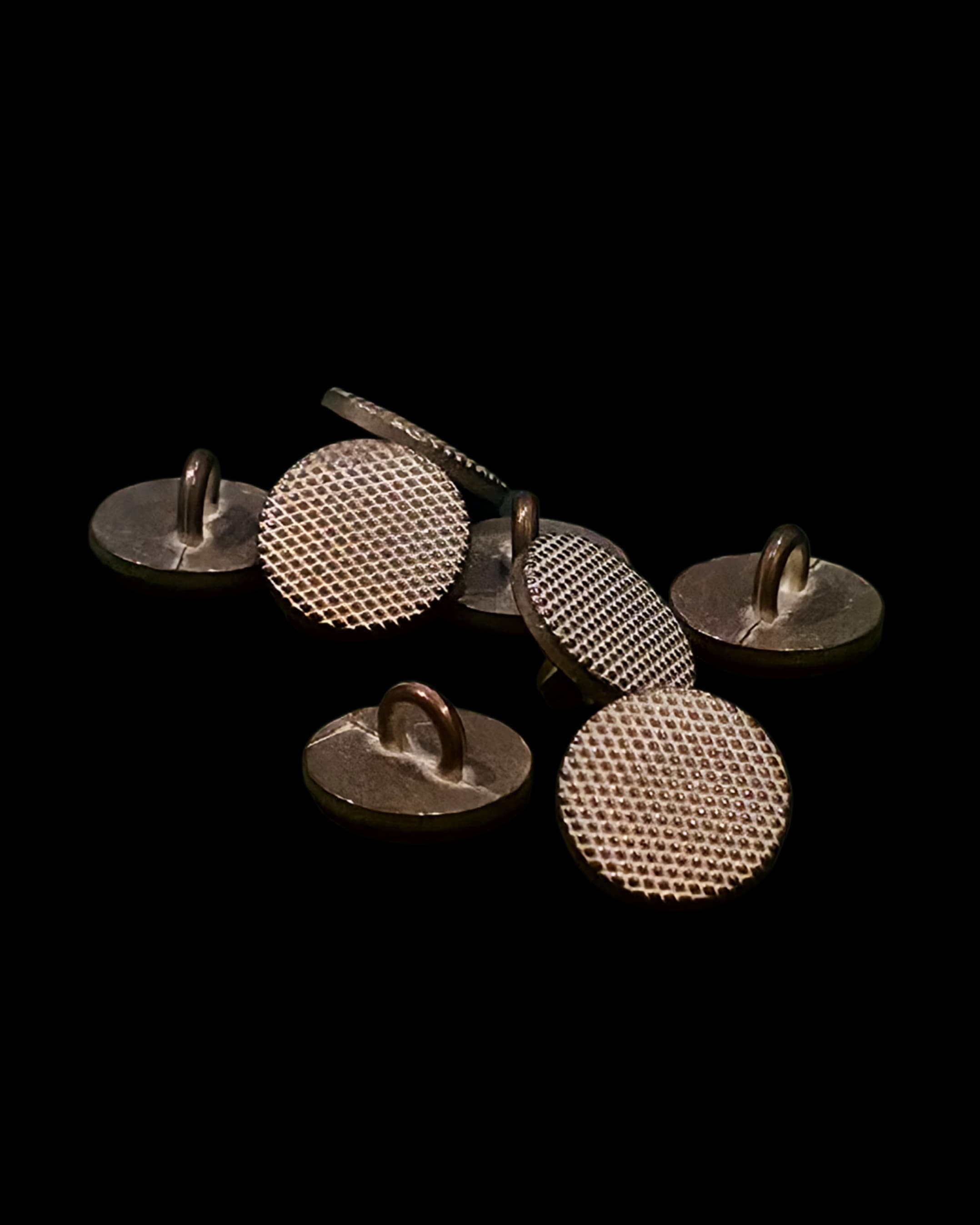 Forged Mesh Button
