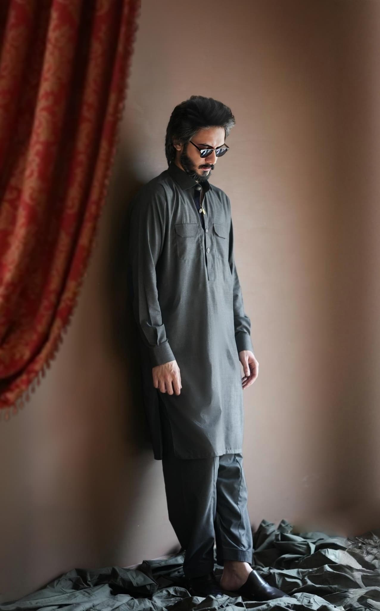 Charcoal Gray Kameez Shalwar